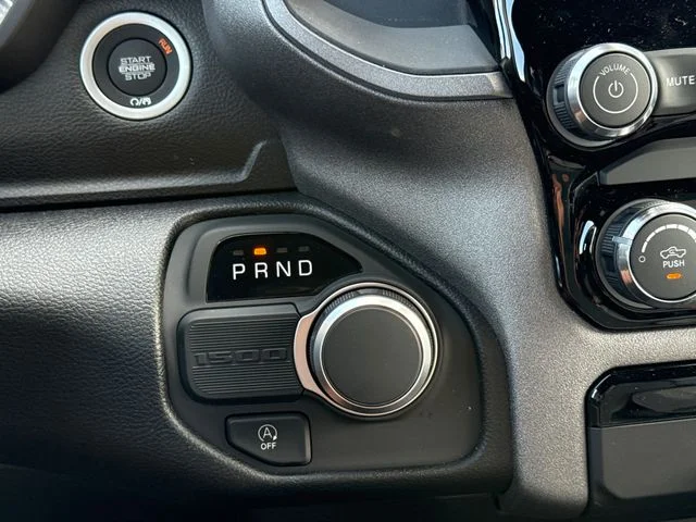 2026 RAM 1500 Express - Photo 26