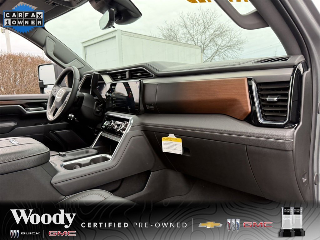 2025 GMC SIERRA HD - Image 40