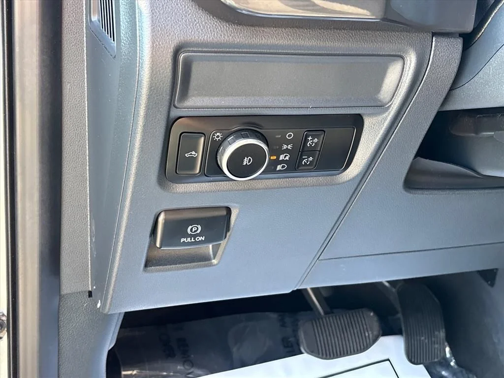 Used 2024 Silver Ford STX image 27