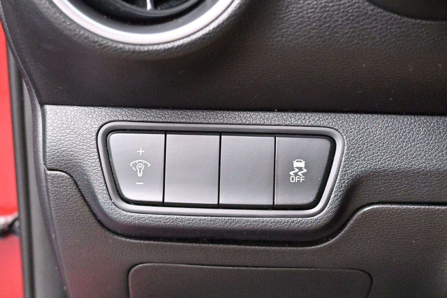 Used 2022 Currant Red Kia LXS image 24