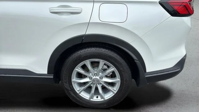 Used 2025 White Honda EX-L image 35