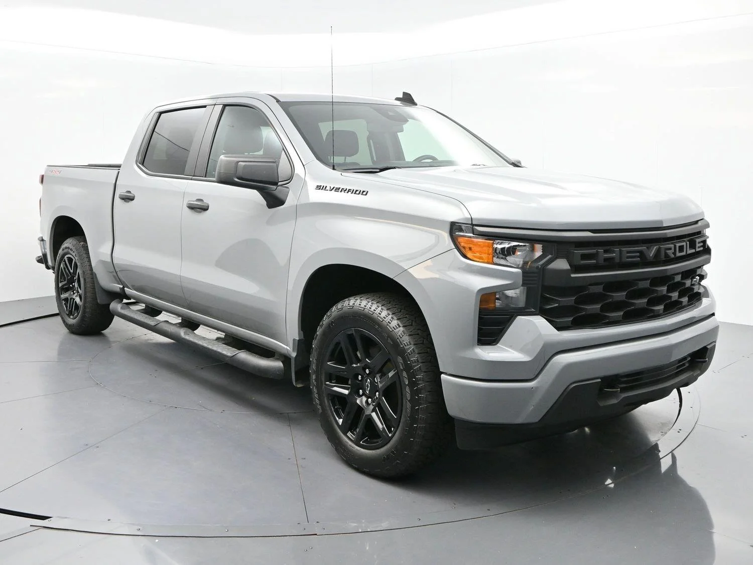Used 2024 Slate Gray Metallic Chevrolet Custom image 2