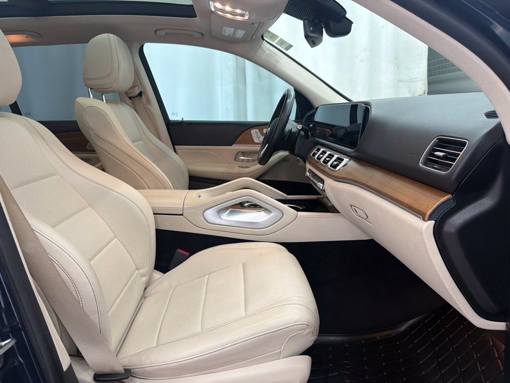 Certified Used 2023 White Mercedes-Benz GLE 350 image 31