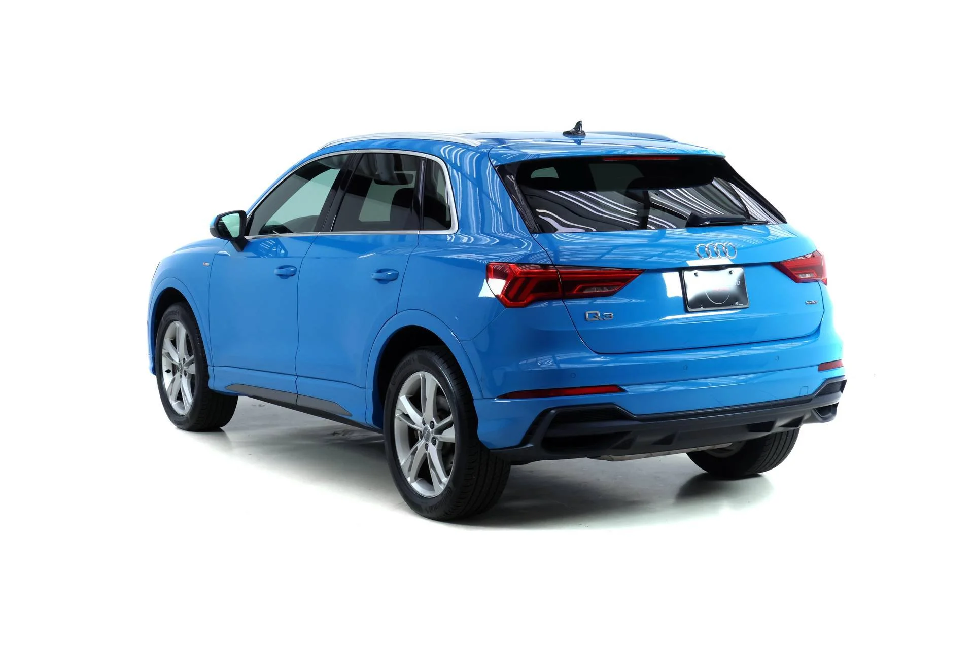 Used 2019 Blue Audi 2.0T Prestige image 5