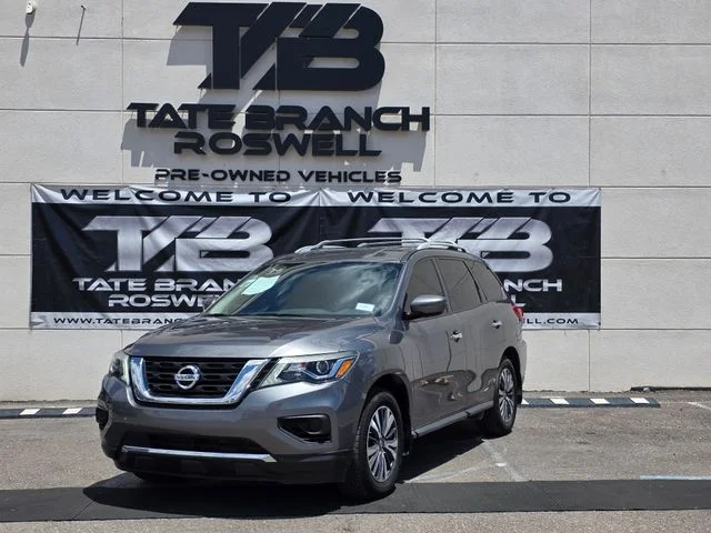 Used 2020 Gray Nissan S image 21