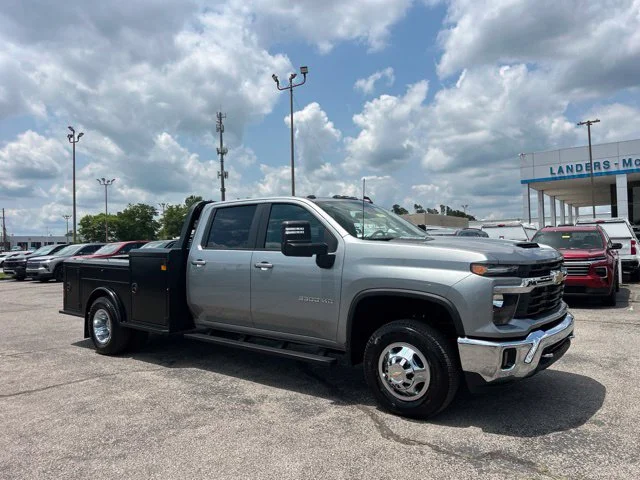 Used 2026 SELECT Chevrolet LT image 1
