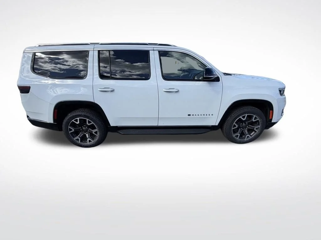 Used 2024 White Jeep Series III image 7