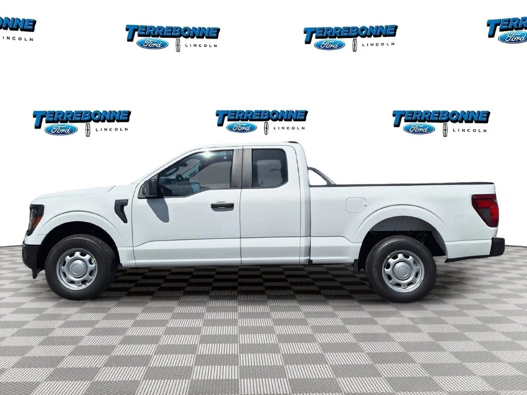 New 2026 Oxford White Ford XL image 8