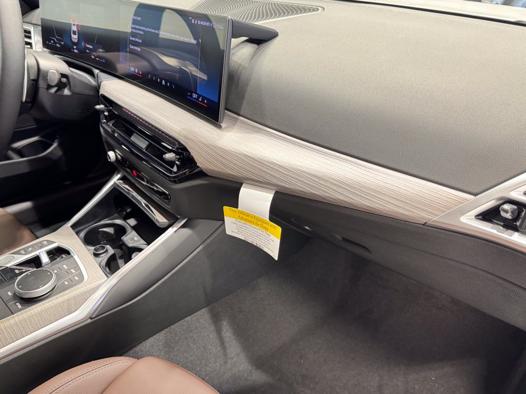 New 2026 White BMW 330i xDrive image 25
