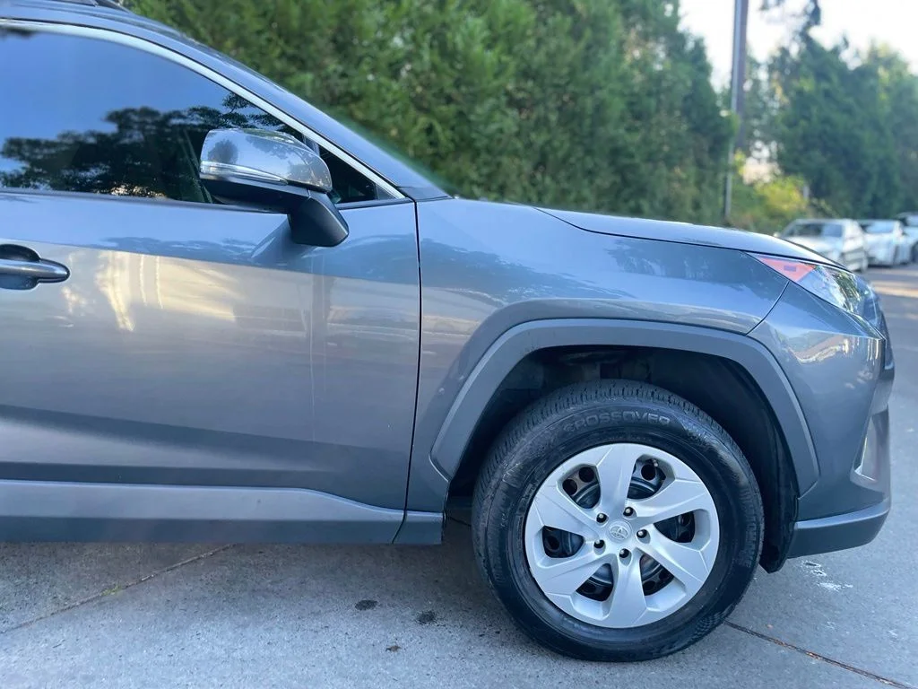 Used 2020 Magnetic Gray Metallic Toyota LE image 2
