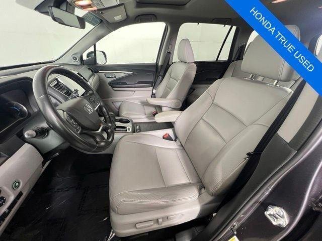 Certified Used 2019 Modern Steel Metallic Honda EX-L image 15