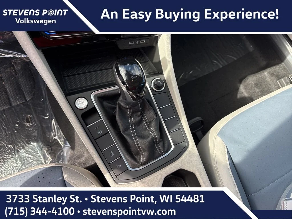 New 2026 Opal White Pearl Volkswagen 1.5T SE image 19