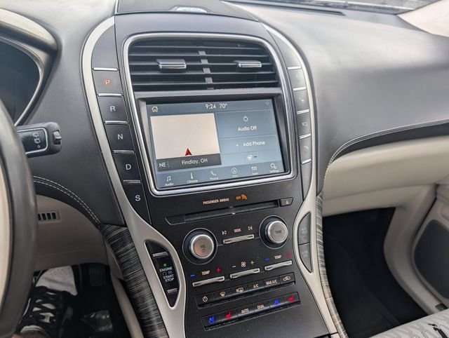 Used 2019 White Lincoln Black Label image 14