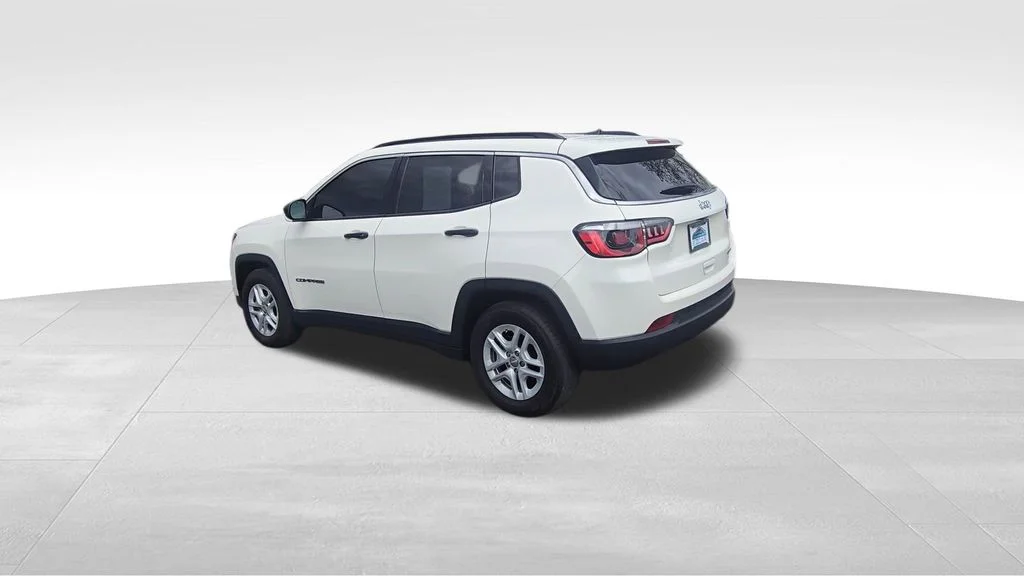 Used 2019 White Clearcoat Jeep Sport image 7