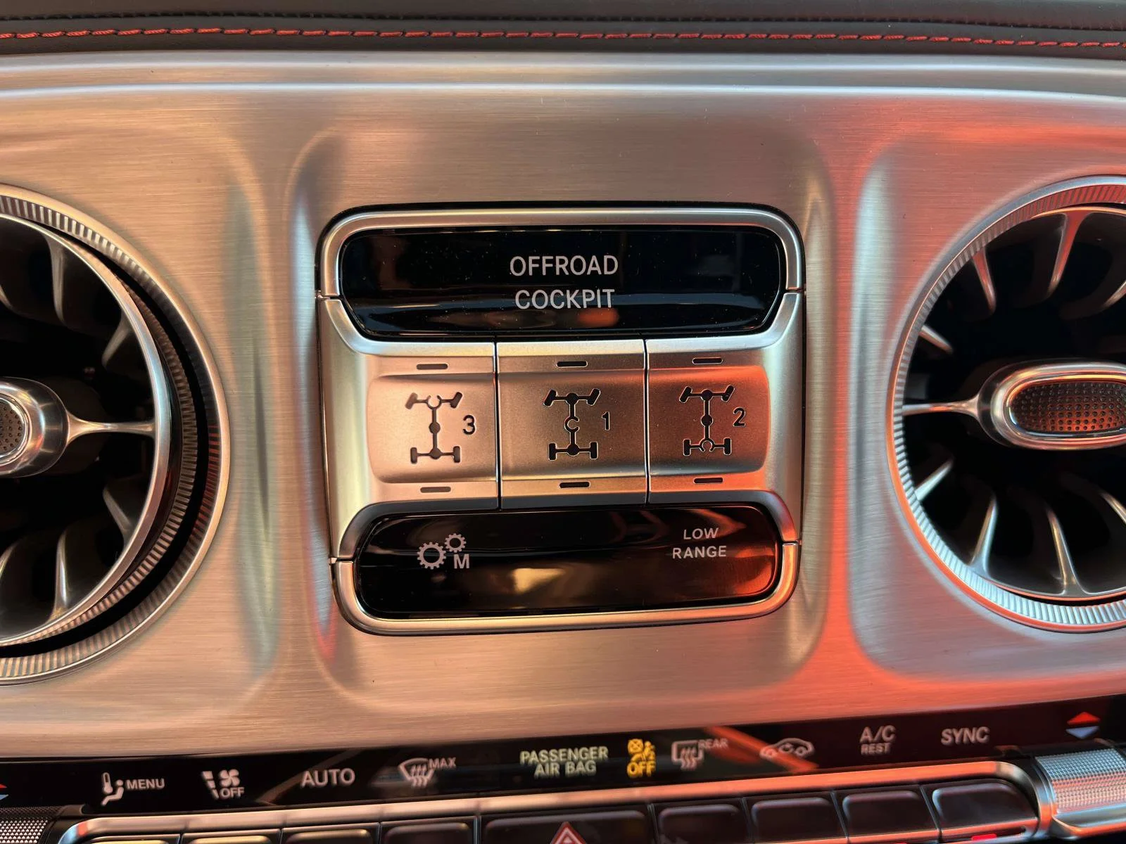 New 2027 MANUFAKTUR Platinum magno Mercedes-Benz AMG® G 63 SUV image 27