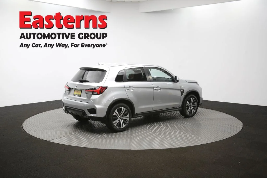 Used 2023 Silver Mitsubishi 2.0 ES image 39