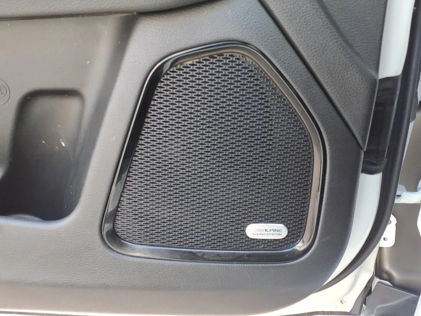 Used 2023 Bright White Clearcoat Jeep Trailhawk image 5