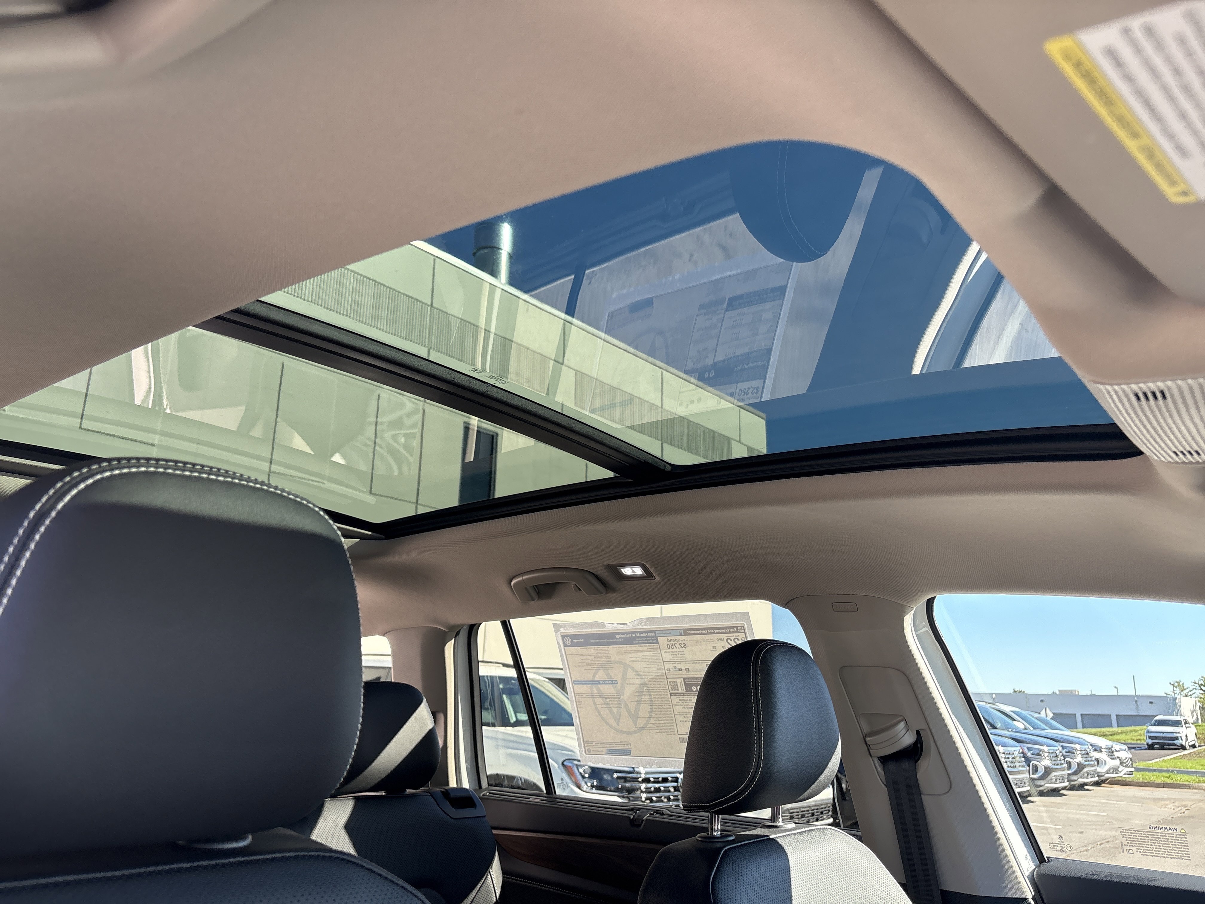 2026 Volkswagen Atlas SE w/Tech - Photo 24