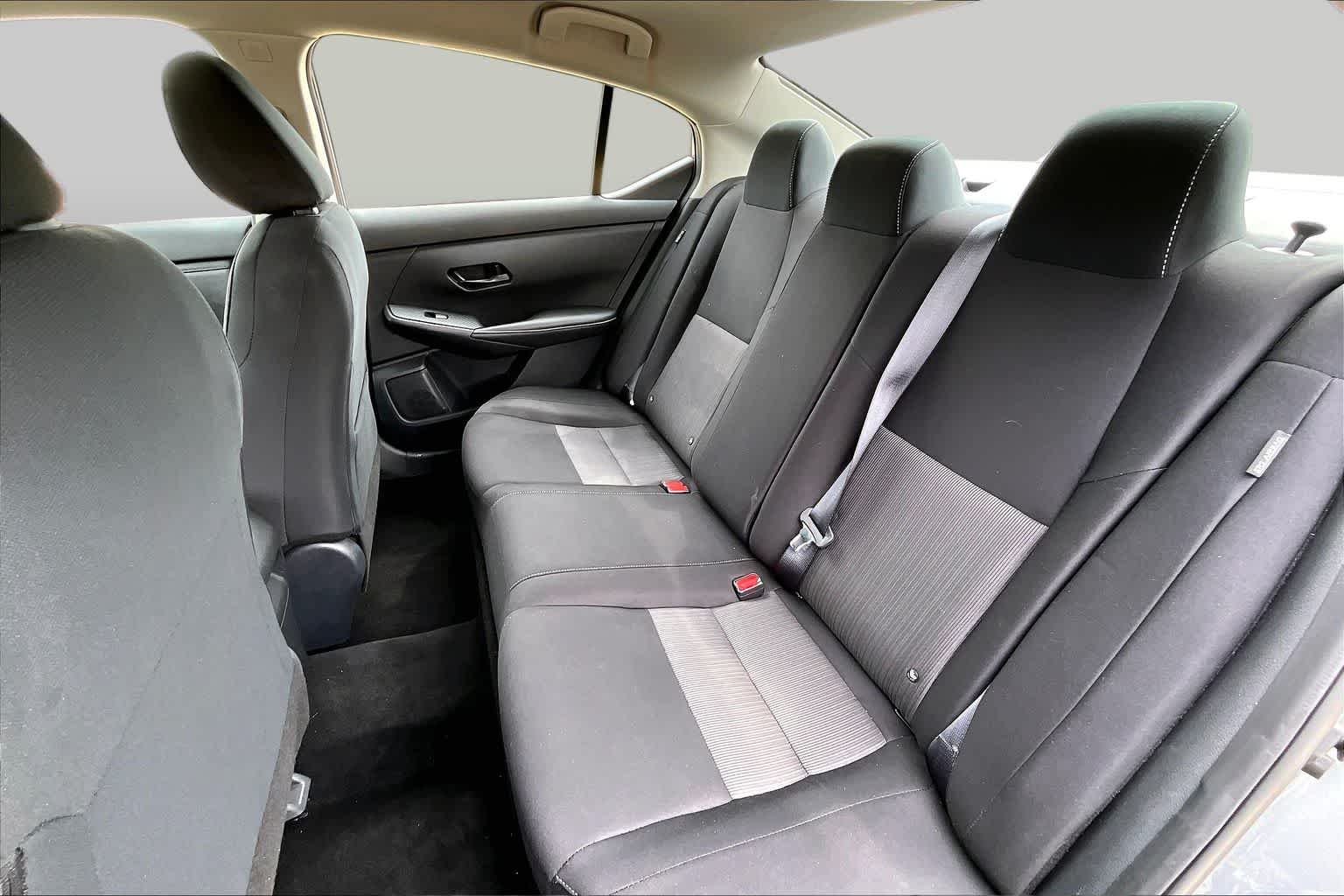 Used 2025 Gun Metallic Nissan SV image 21
