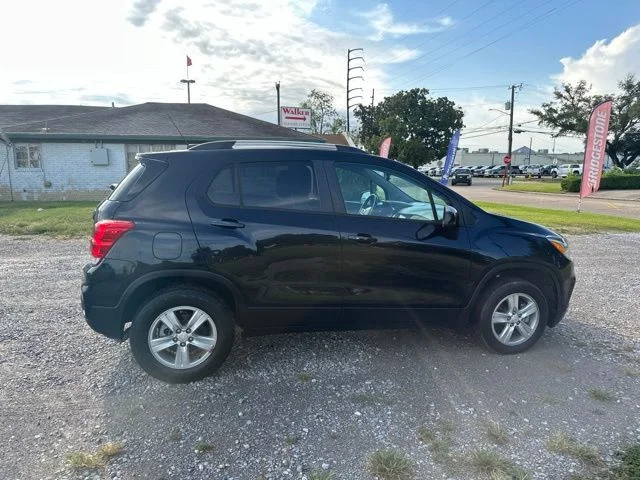 Used 2022 Blue Chevrolet LT image 15