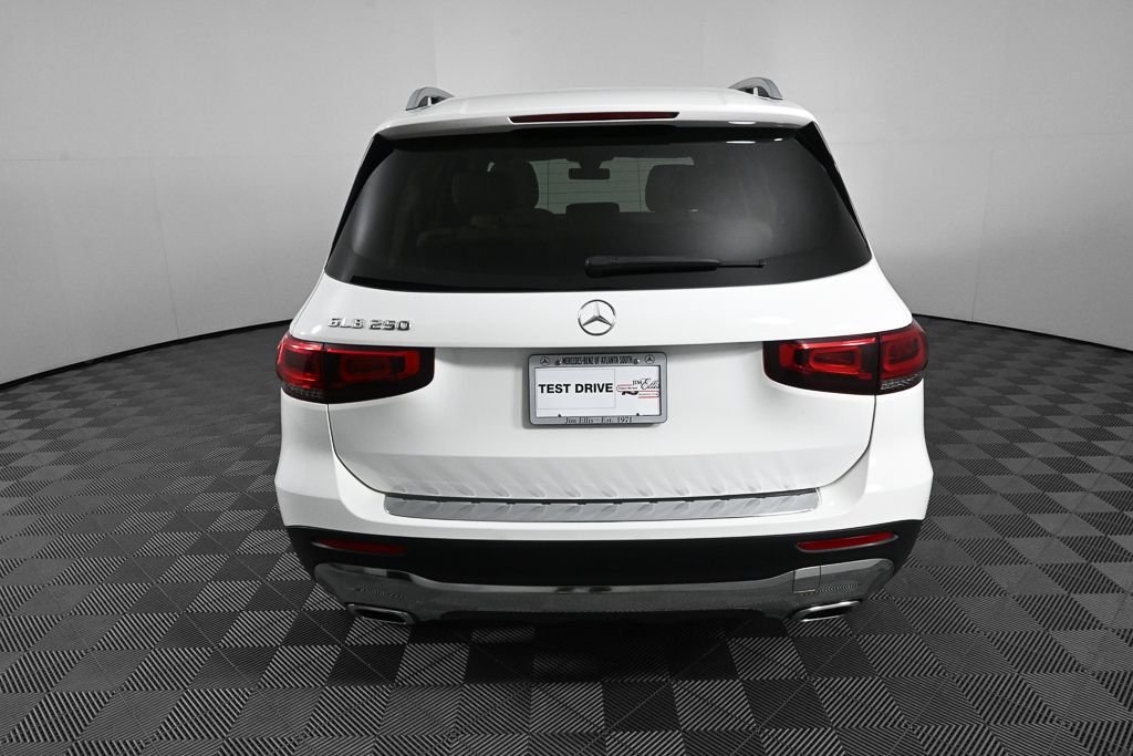 Used 2021  Mercedes-Benz GLB 250 image 29
