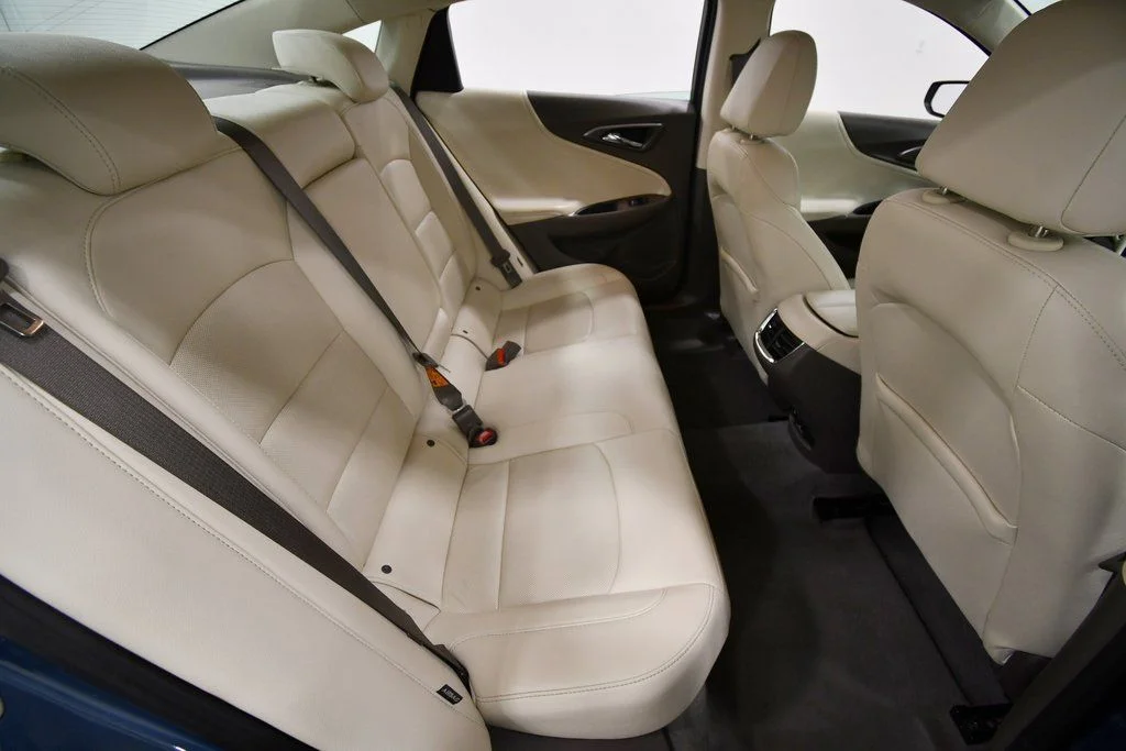 Used 2024 Blue Chevrolet LT image 17