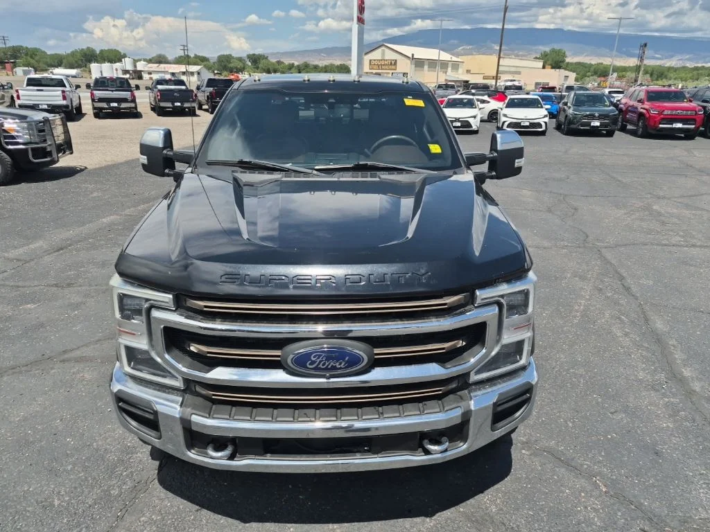 Used 2020 Agate Black Metallic Ford King Ranch image 3