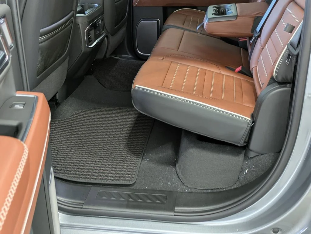 New 2026 Sterling Metallic GMC Denali Ultimate image 18