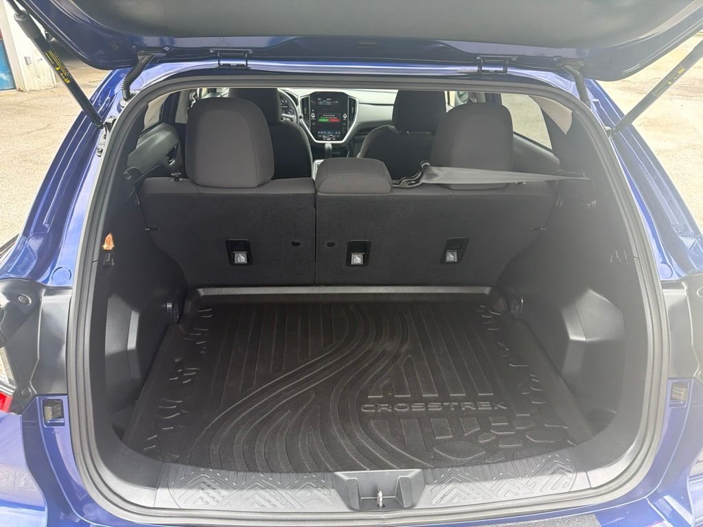 Used 2025 Blue Subaru Premium image 12