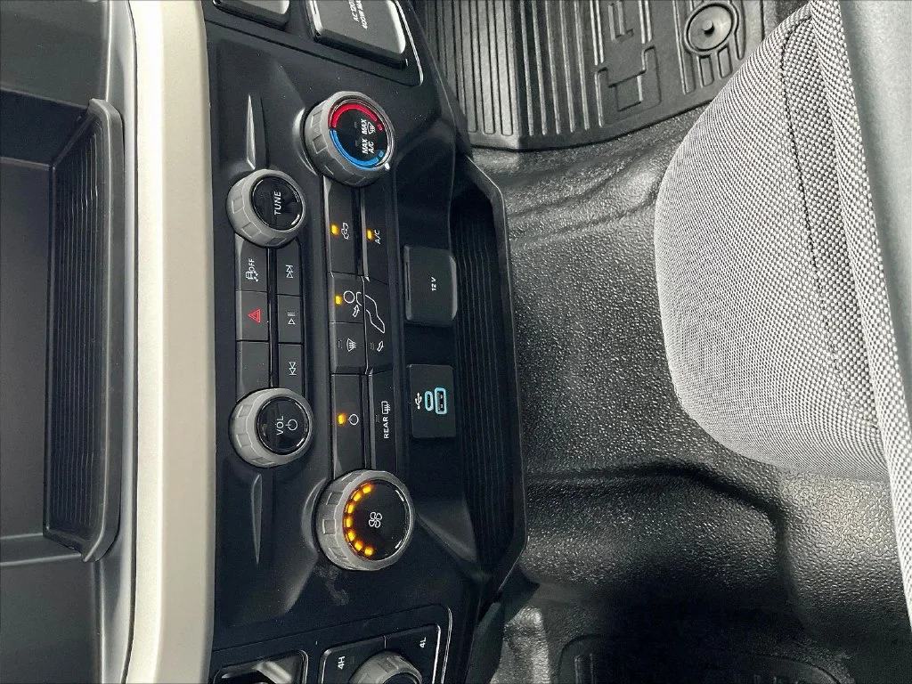 New 2026 Avalanche Ford F-350® XL image 24