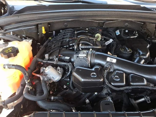 Used 2022 Black Jeep Limited image 29