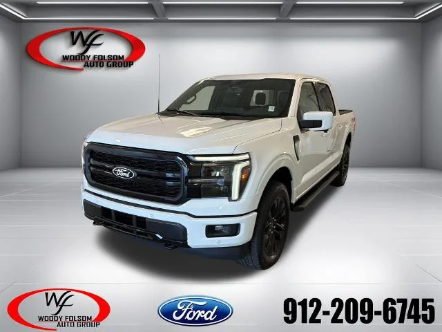 New 2026 Oxford White Ford Lariat® image 18