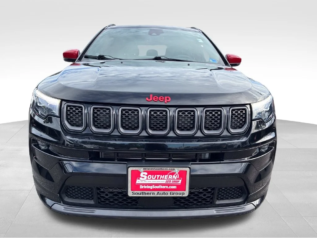 Used 2023 Black Jeep Limited image 9