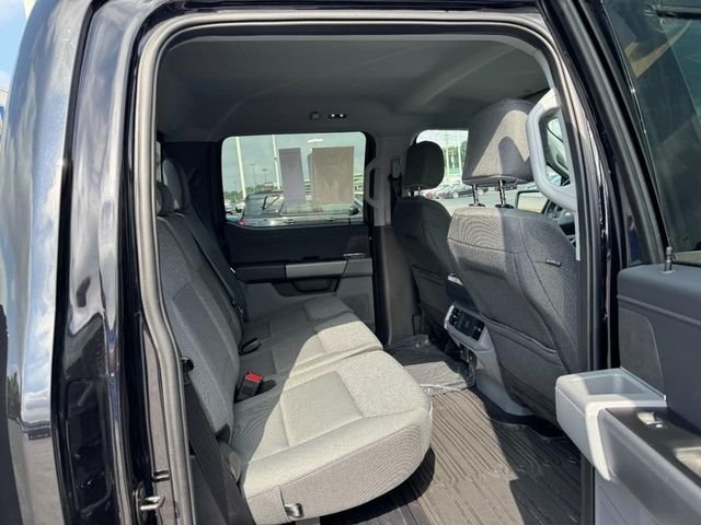 Used 2024 Agate Black Metallic Ford XLT image 10