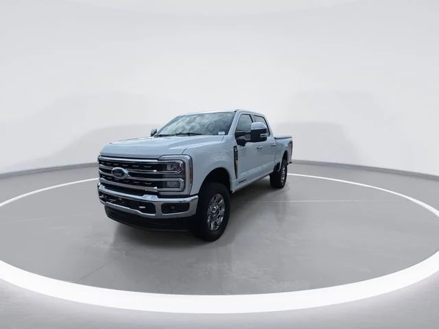 Used 2024 White Ford King Ranch image 3