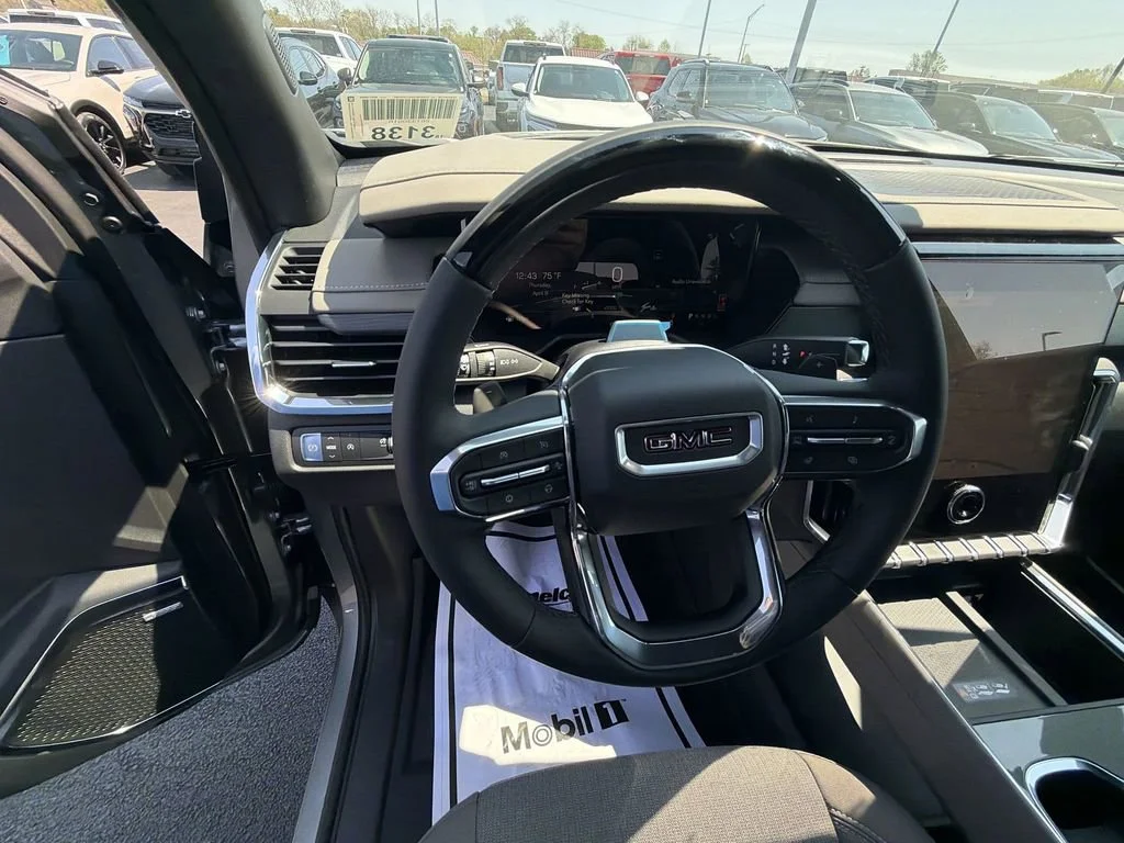New 2026 Sterling Metallic GMC Elevation image 20