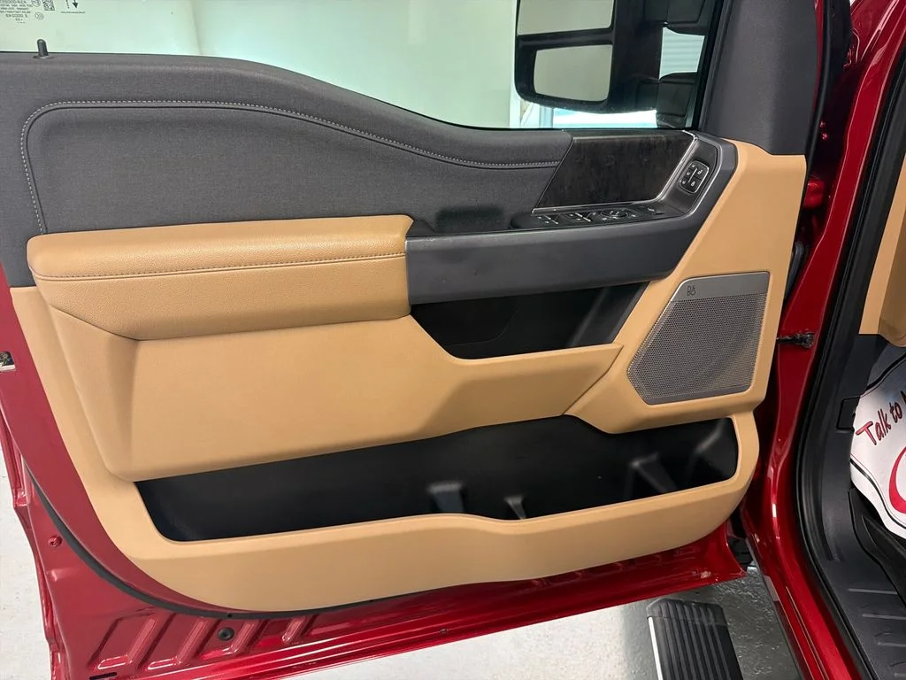 Used 2023 Red Ford Lariat image 11