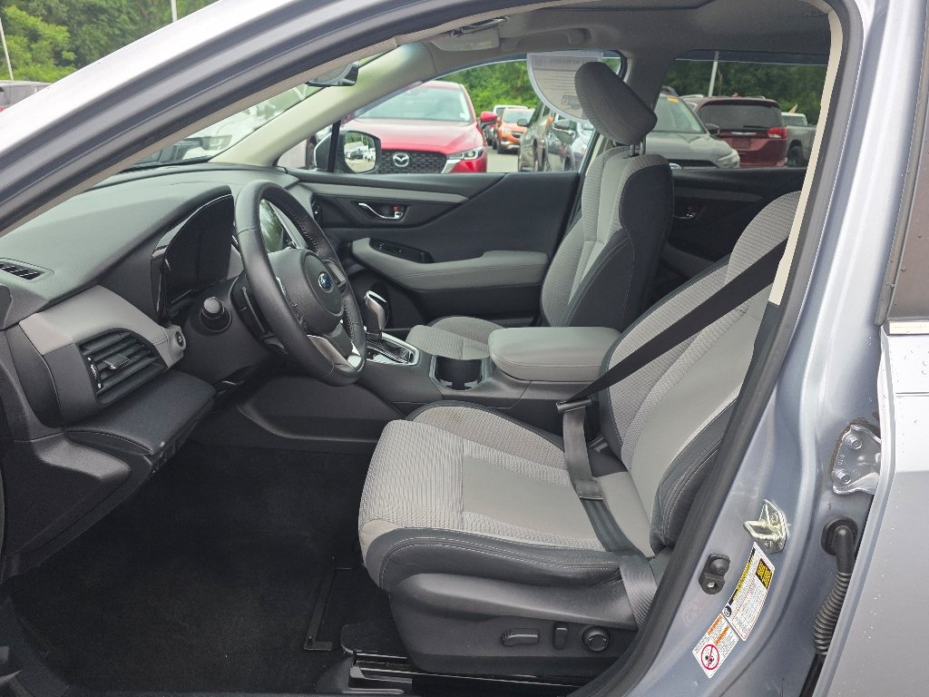 Used 2020 Ice Silver Metallic Subaru Premium image 33