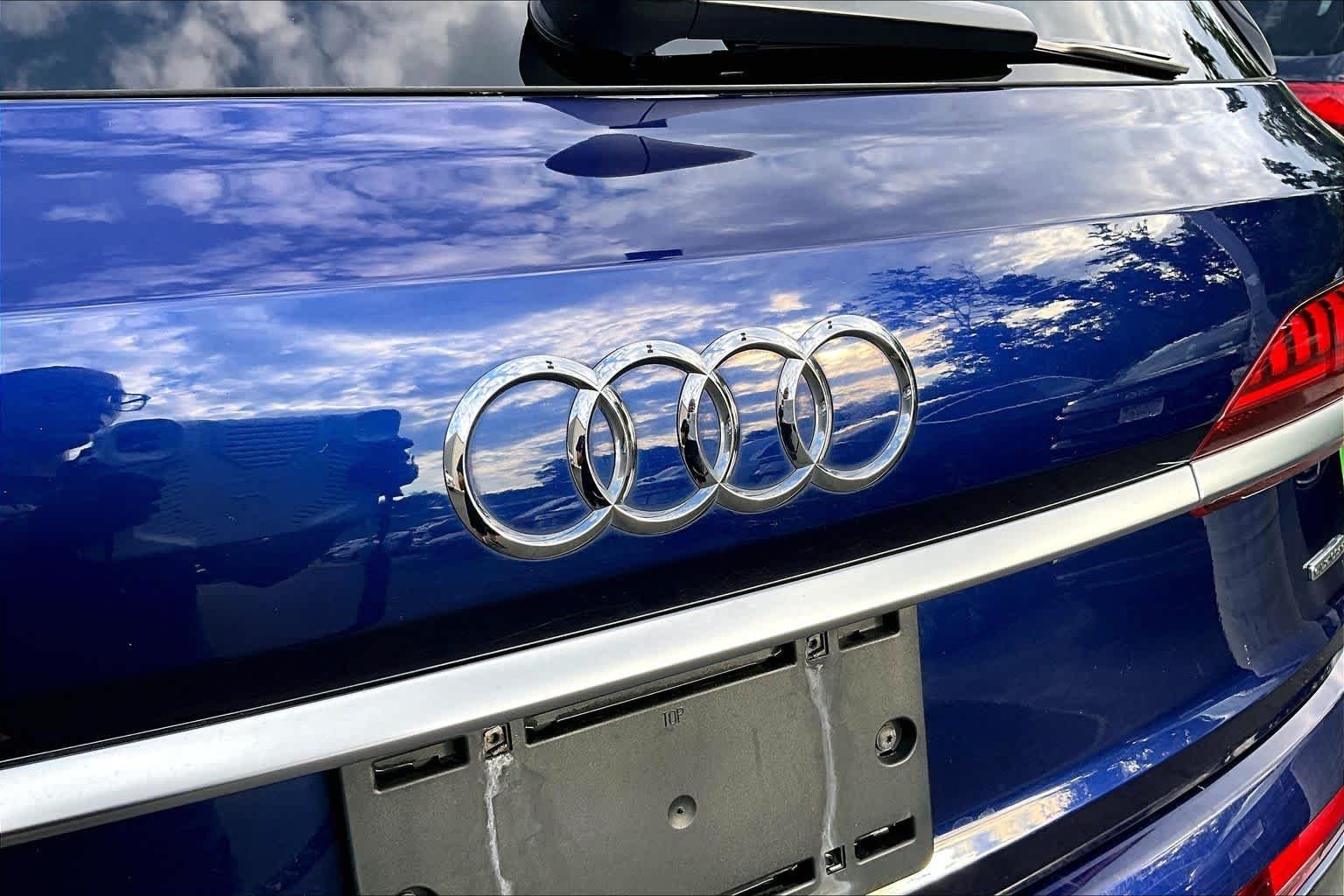 Used 2021 Navarra Blue Metallic Audi Prestige image 10
