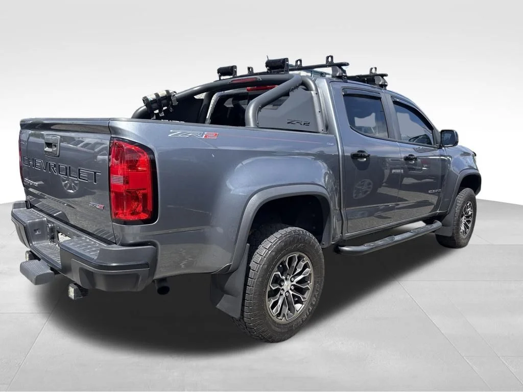 Used 2021 Gray Chevrolet ZR2 image 8