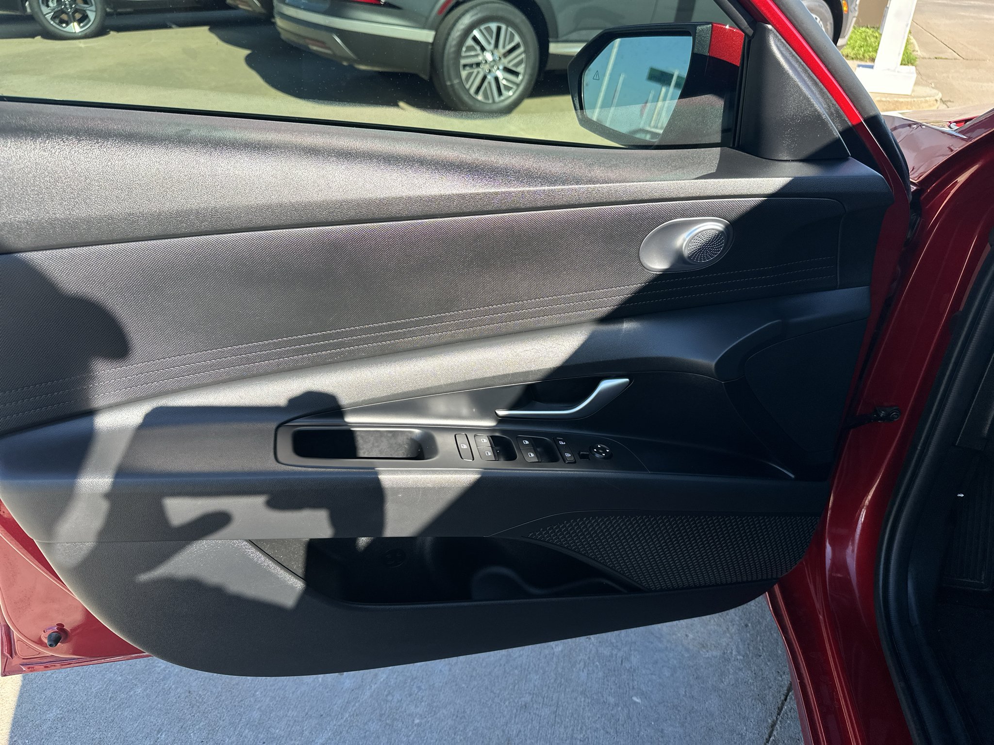 Used 2024 Ultimate Red Hyundai SEL image 15
