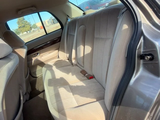 Used 2005 Tan Mercury GS image 22