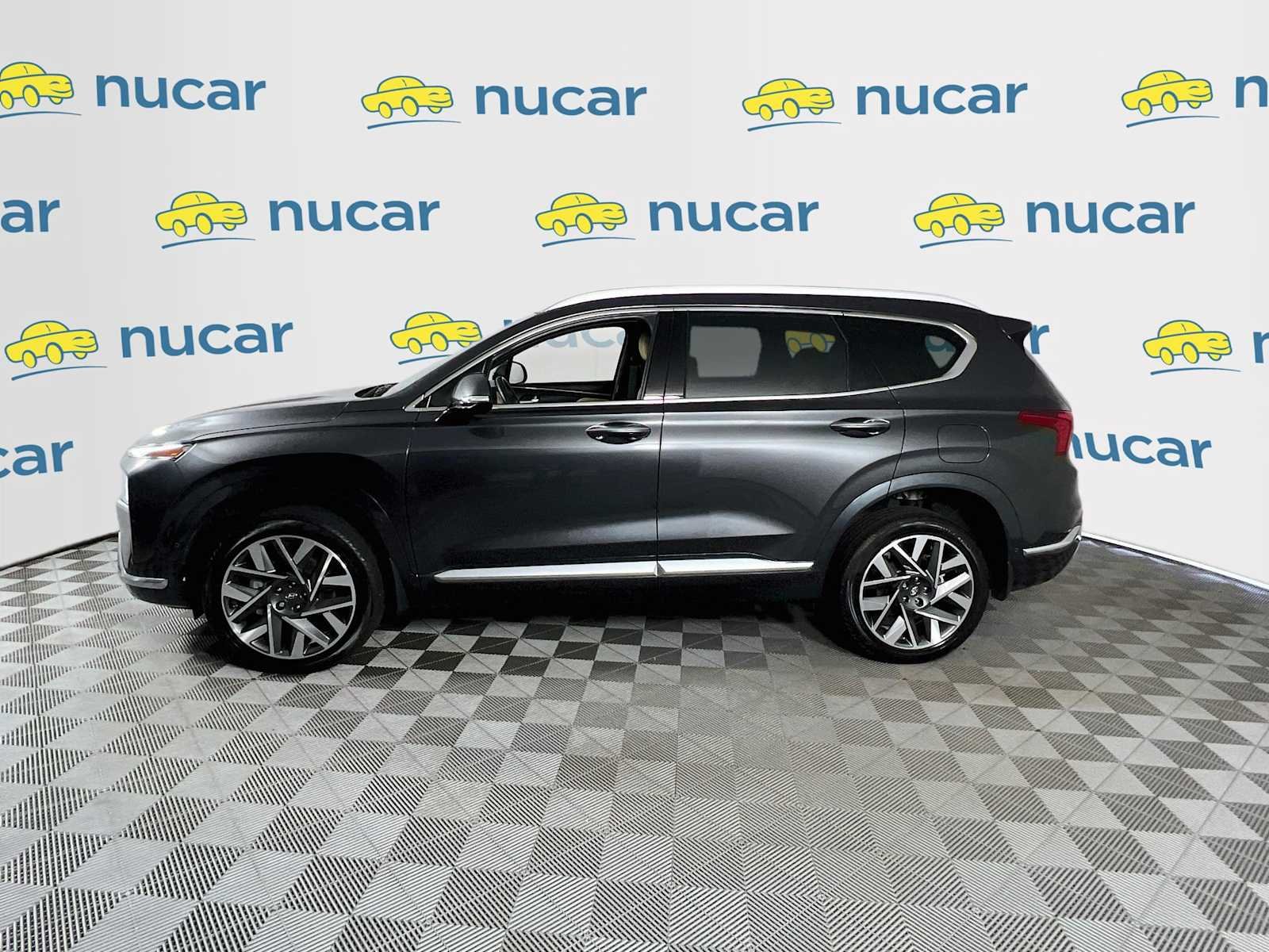 Used 2023 Portofino Gray Hyundai Calligraphy image 4