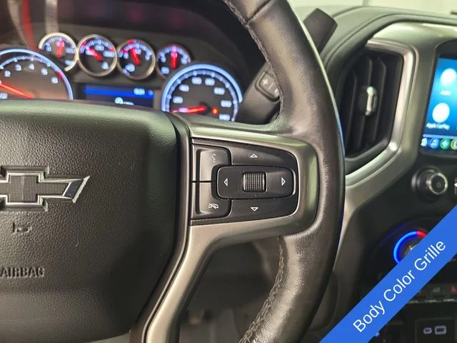 Used 2019 Red Chevrolet RST image 33