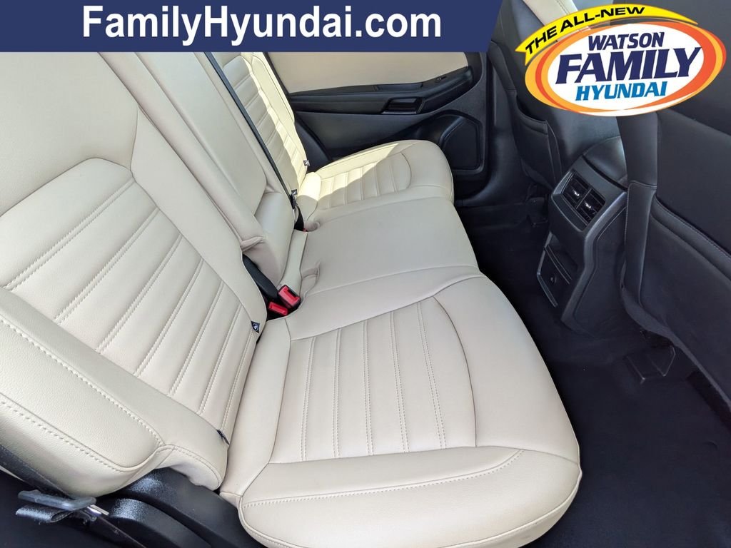 Used 2024 Gray Ford SEL image 24