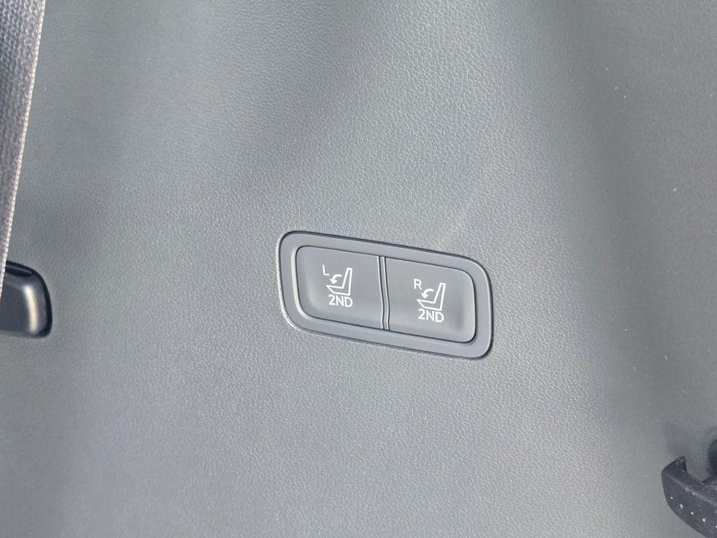 New 2027 Blue Hyundai SEL AWD image 16