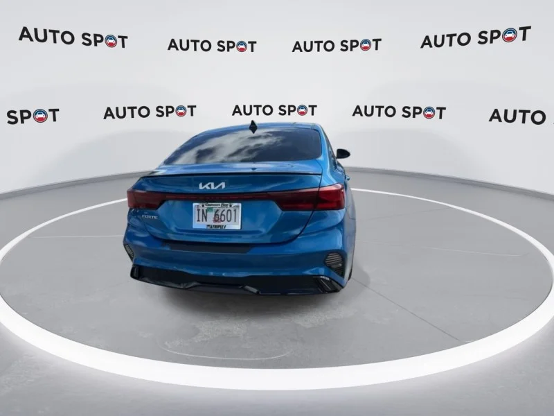 Used 2022 BLUE Kia FE image 2