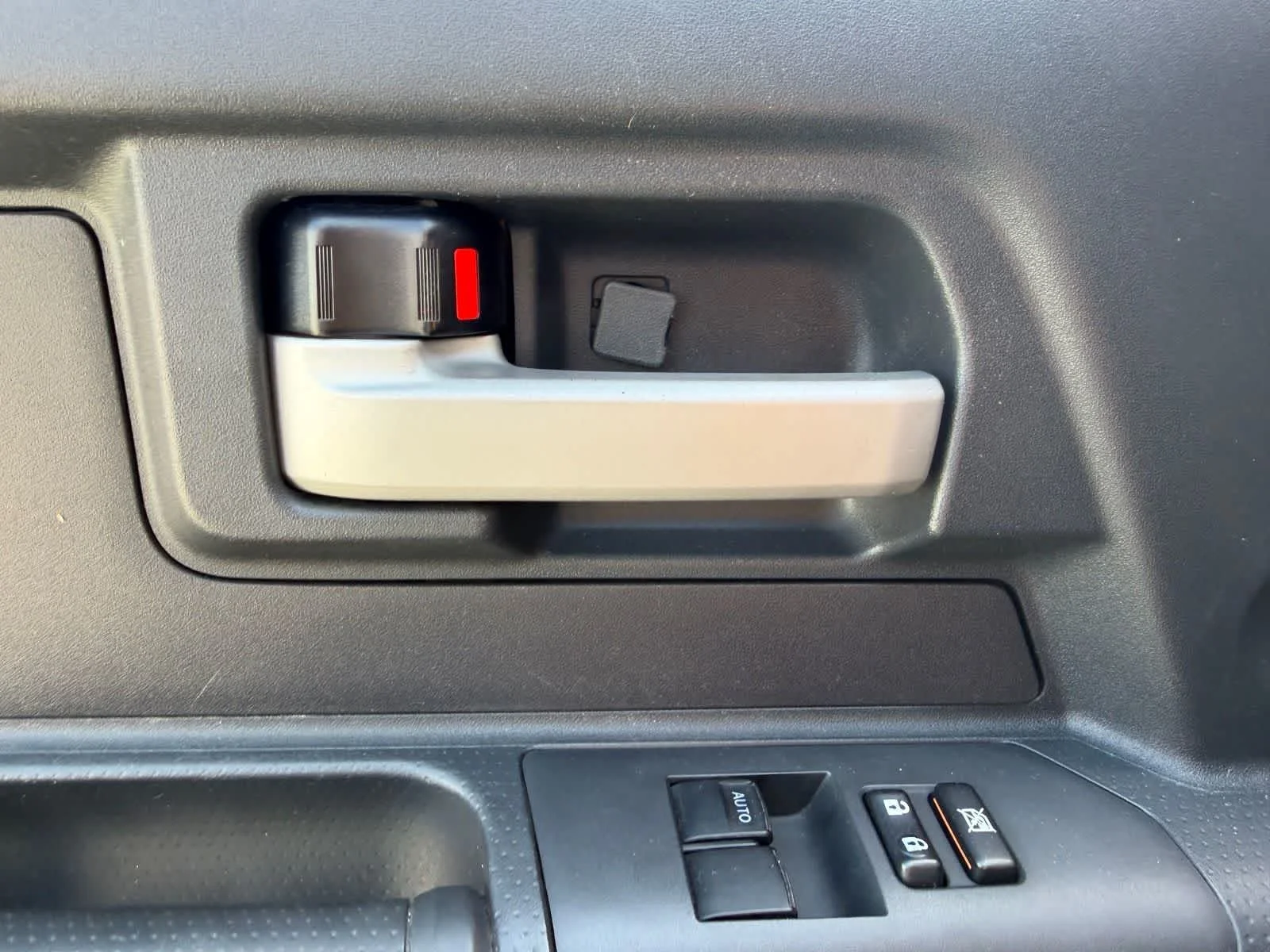 Used 2014 Magma Toyota  image 15