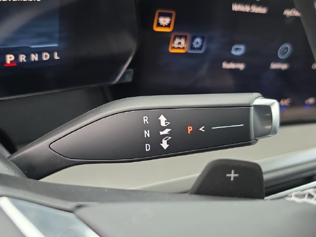2027 Chevrolet Traverse LT - Photo 22