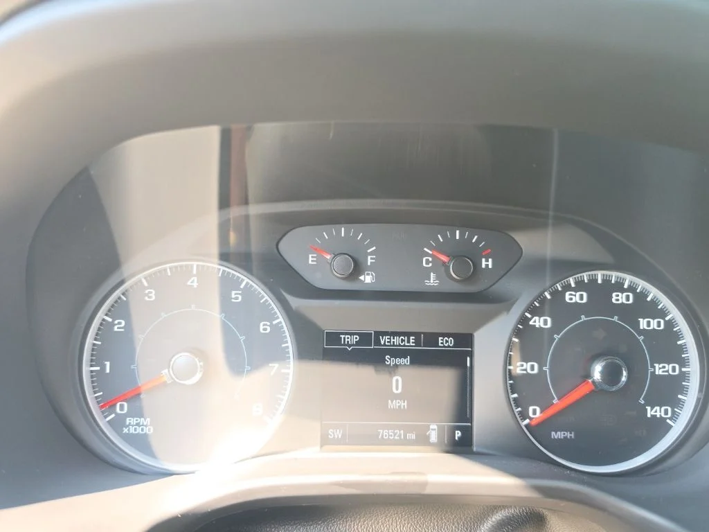 Used 2019 Gray GMC SLE-1 image 4
